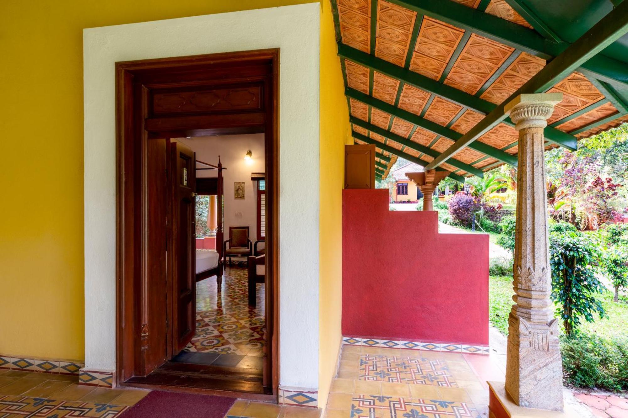 Ama Stays & Trails, Rare Earth Estate Madikeri Buitenkant foto