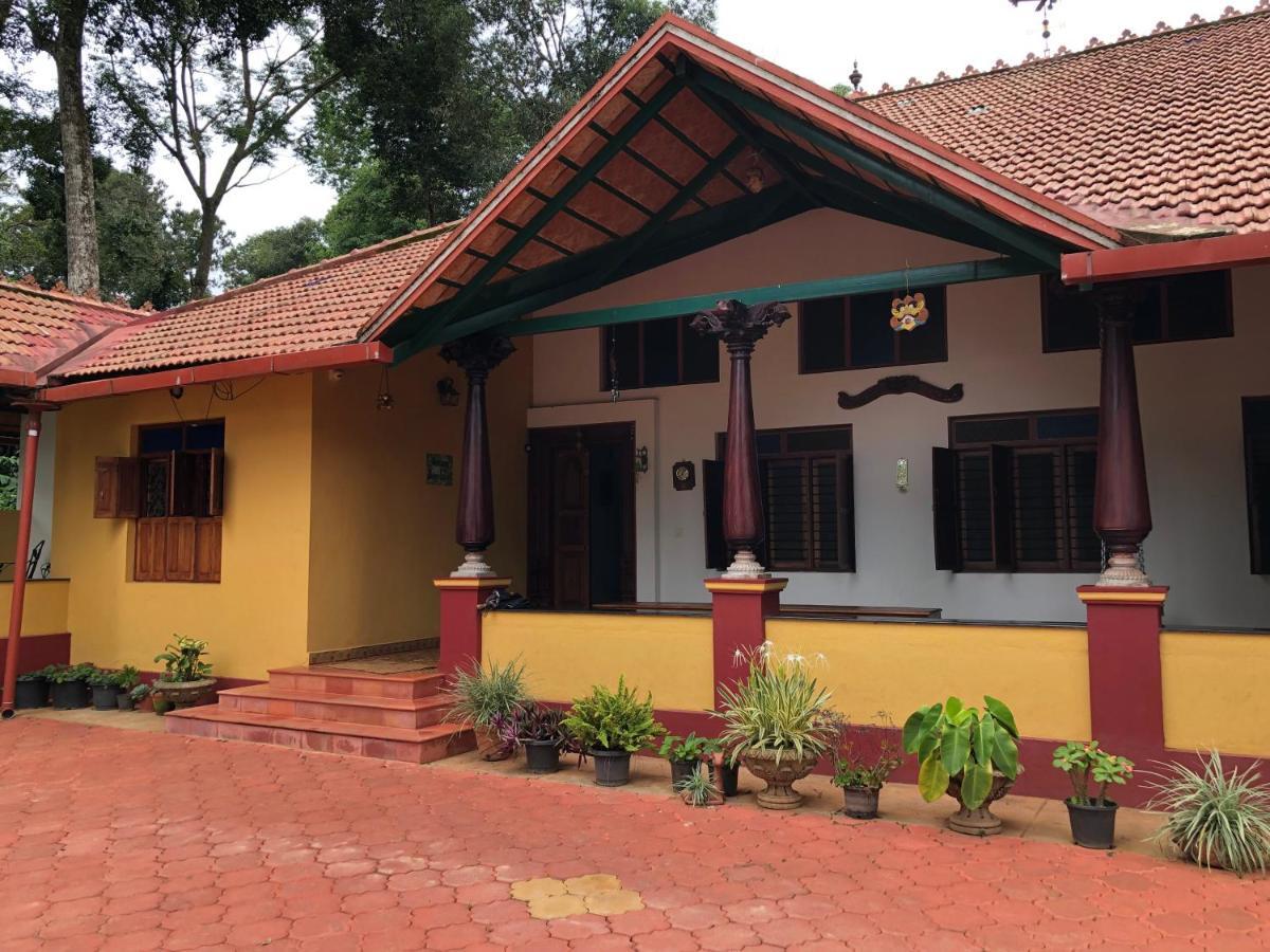 Ama Stays & Trails, Rare Earth Estate Madikeri Buitenkant foto